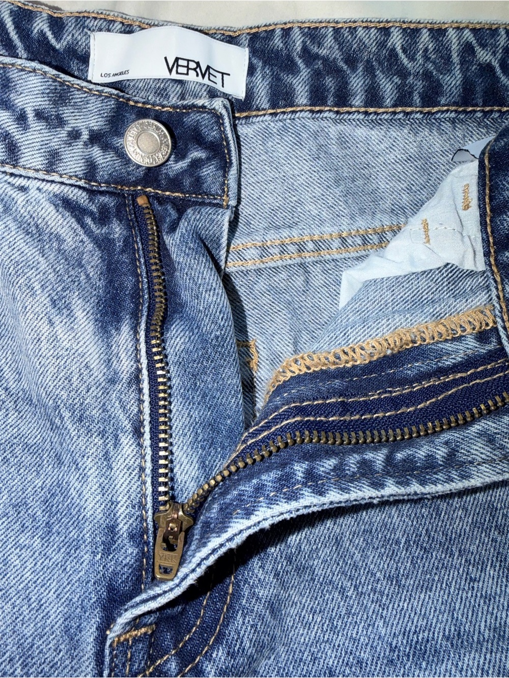 Vervet Distressed Mom Rigid High Rise Jeans - Picture 11 of 15